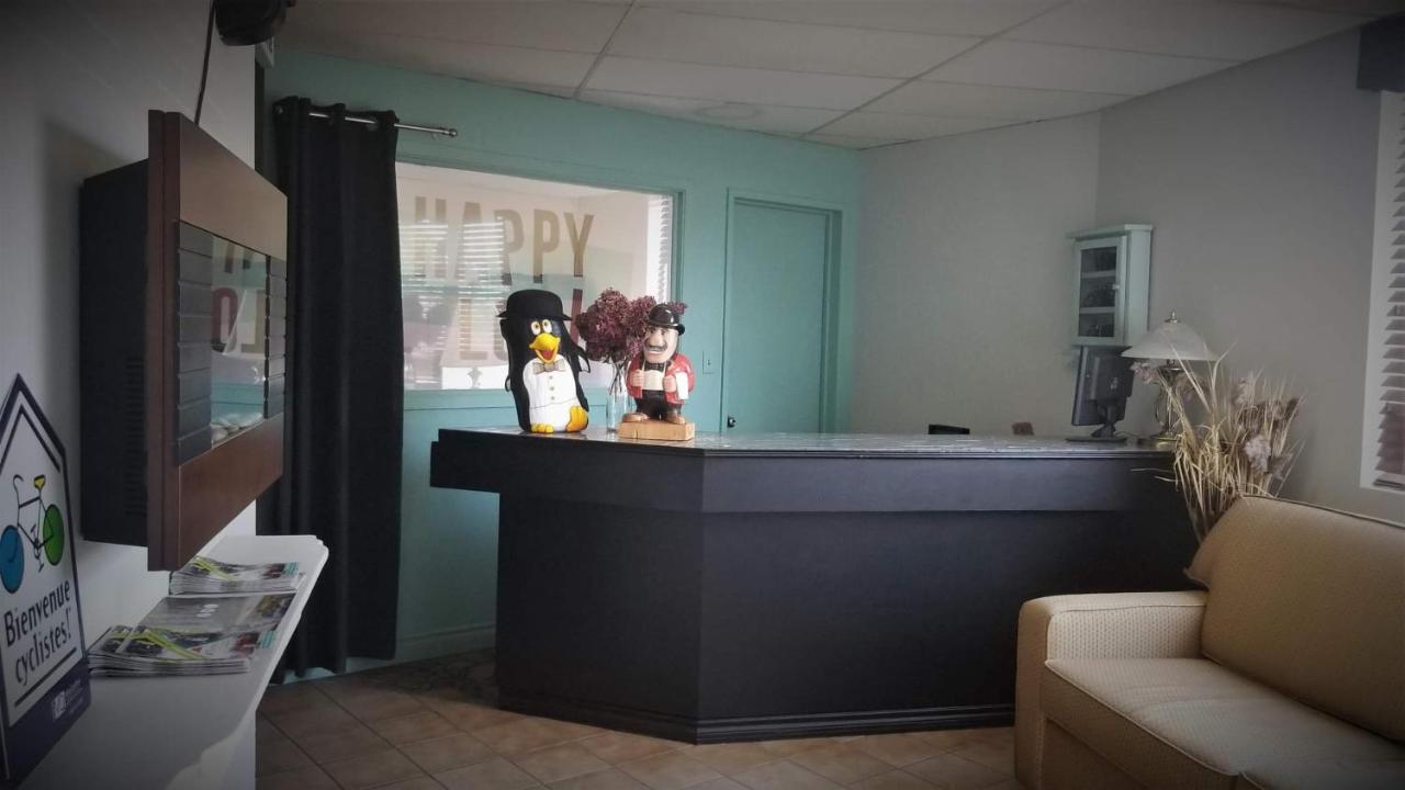 Auberge Happy Logis Lac-Etchemin 外观 照片